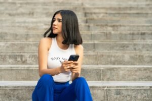 Como as Redes Sociais estão Transformando o Feminismo Moderno